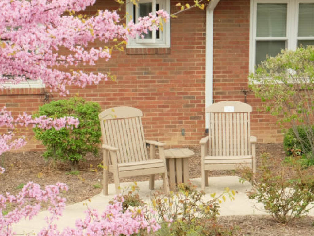 Lochhaven Apartments Independent and Assisted Living For Seniors